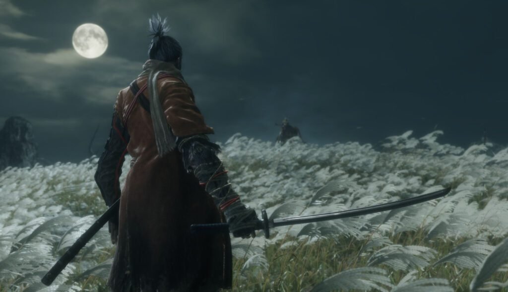 Sekiro takes on an Ashina leader in Sekiro: Shadows Die Twice