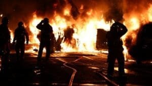 French president blames video games for countrywide riots, gamers react