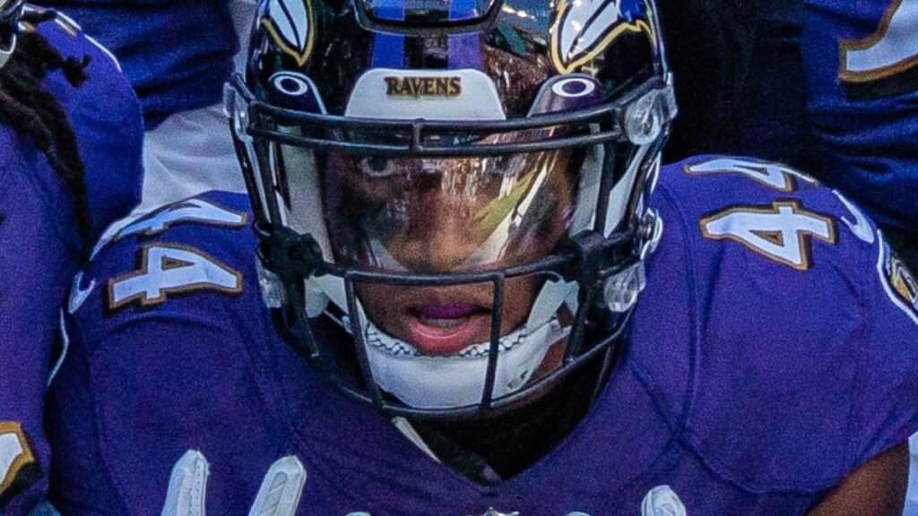 Marlon Humphrey playing football