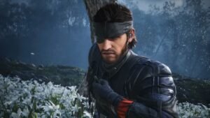 Naked Snake holding his codec in Metal Gear Solid Delta Snake Eater