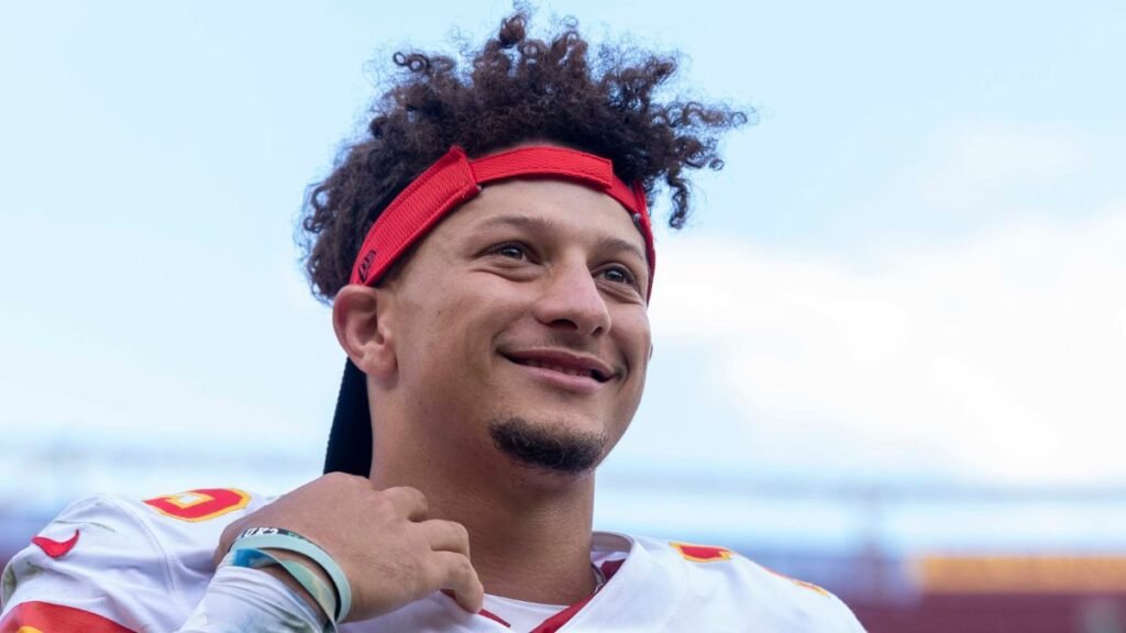 Patrick Mahomes playing football