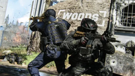 Image of Modern Warfare 4 players aiming down sights of assault rifles