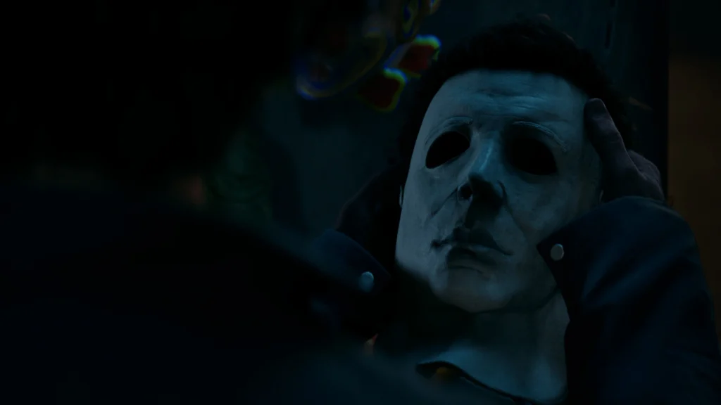 Halloween The Game Michael Myers Mask Holding Image